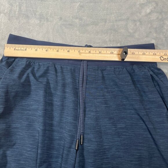 Lululemon ABC Shorts Mens Size Large Navy Blue Textured Athletic - Picture 4 of 6